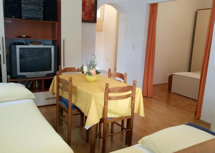 Apartments Ivan
