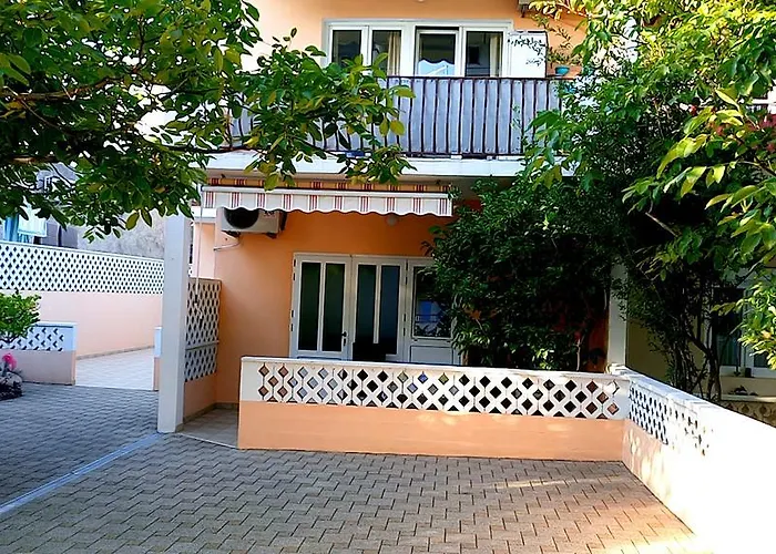 Apartments Ivan